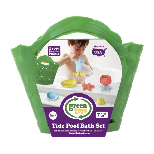 A Green Toys Tide Pool Bath Set