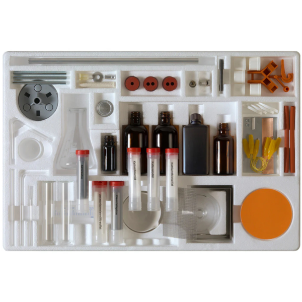 640132 Thames & Kosmos Chem C3000 Advanced Chemistry Set