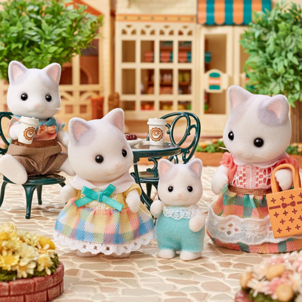 CC2291 Calico Critters Latte Cat Family