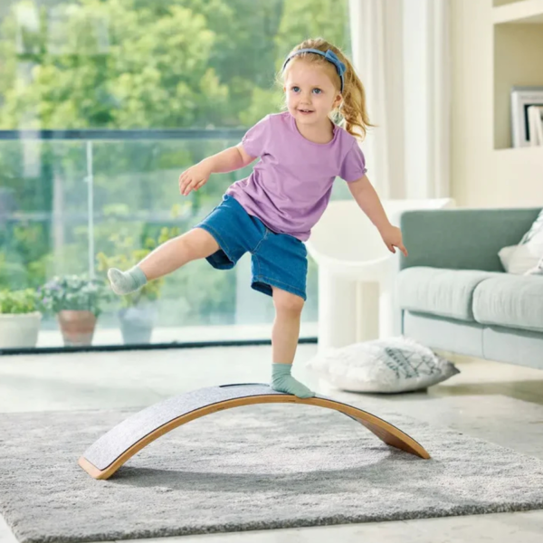 E1219 Hape Toy Balance Board