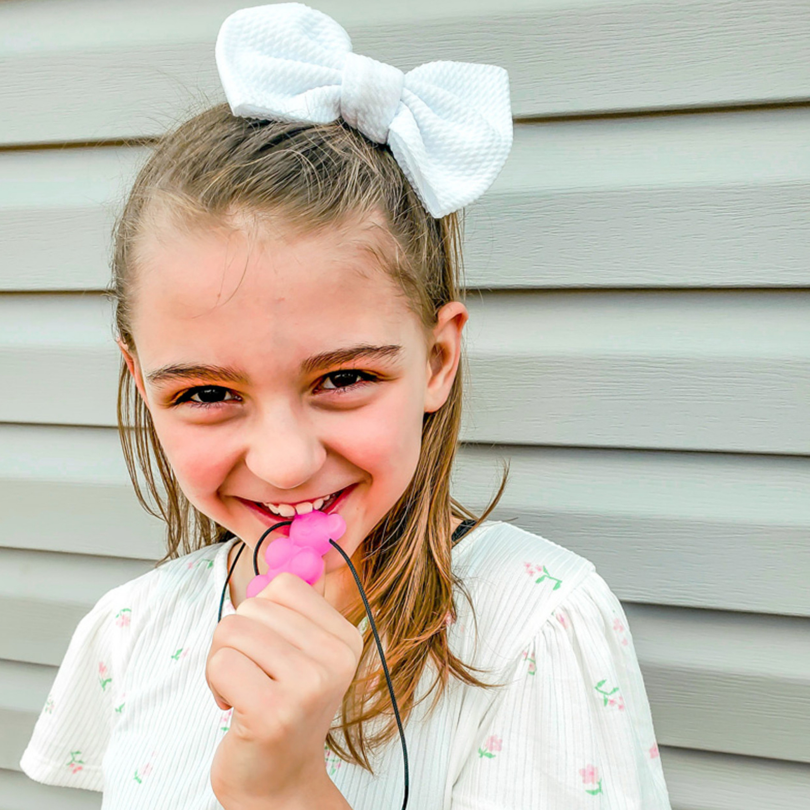 Gummy Bear Chew Necklace ARK